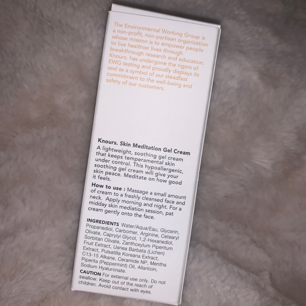 KNOURS.
Skin Meditation Gel Cream - Picture 4 of 4